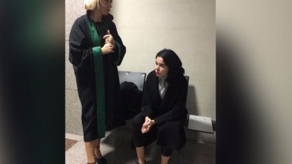 Asena Atalay wurde zum ersten Mal im Gerichtsgebäude gesehen