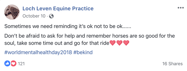Beispiel eines Facebook-Posts mit Emoji von Lock Leven Equine Practice.