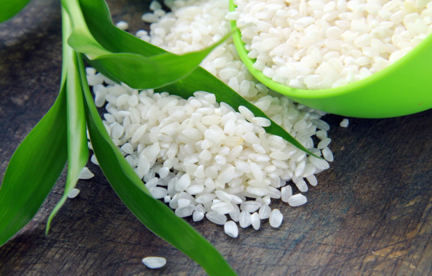 Schlankheitstechnik durch Schlucken von Reis