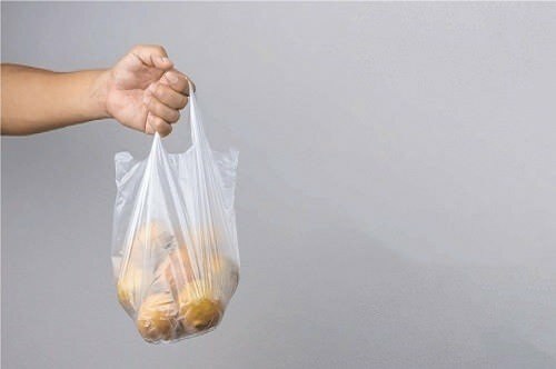 Vorsichtsmaßnahmen für die Taschenreinigung im Lebensmitteleinkauf