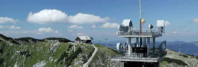 Funkturm auf einem Berg in Österreich