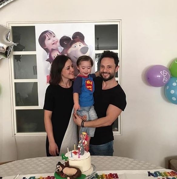 Geburtstagsüberraschung von Sänger Özgün an seinen Sohn Ediz!