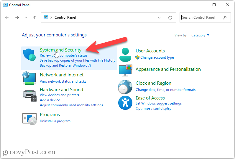 Klicken Sie in der Systemsteuerung von Windows 11 auf System und Sicherheit