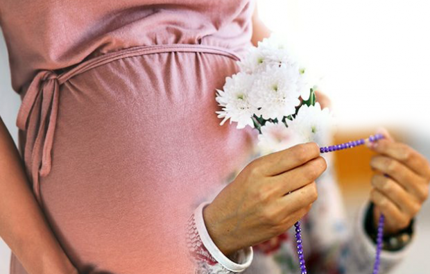 Gebete, die während der Schwangerschaft gelesen werden sollen, und Asmaul Husna