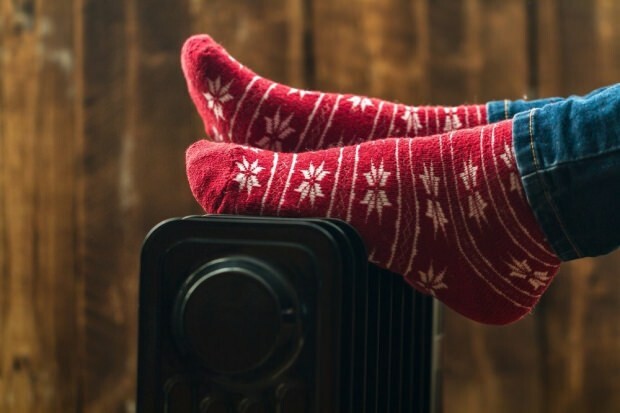 Ständige Schüttelfrost! Verursacht kalte Füße und was ist gut für kalte Füße?