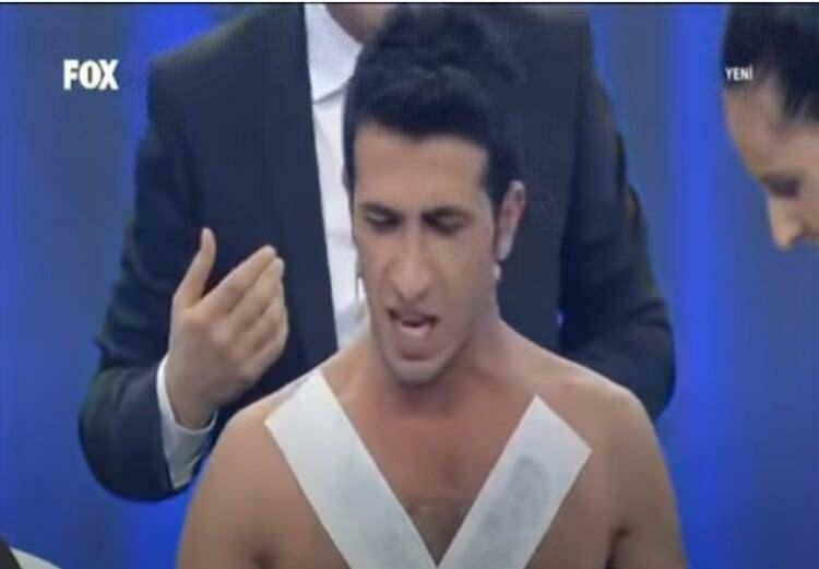 Mustafa Ersin Arıcı vom Wettbewerb Impossible Karaoke