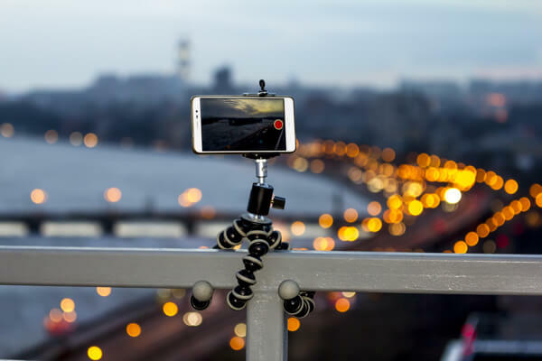 Die Joby GorillaPod-Linie umfasst flexible Stative für Smartphones und Kameras.