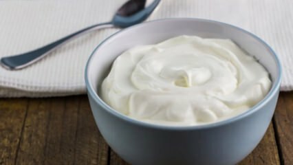 Was ist zu tun, damit der Joghurt nicht gewässert wird?