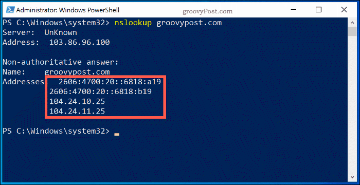 Der Befehl NSlookup in einem Windows 10 PowerShell-Fenster, in dem die Informationen zur Nameserver-Suche für Groovypost.com angezeigt werden