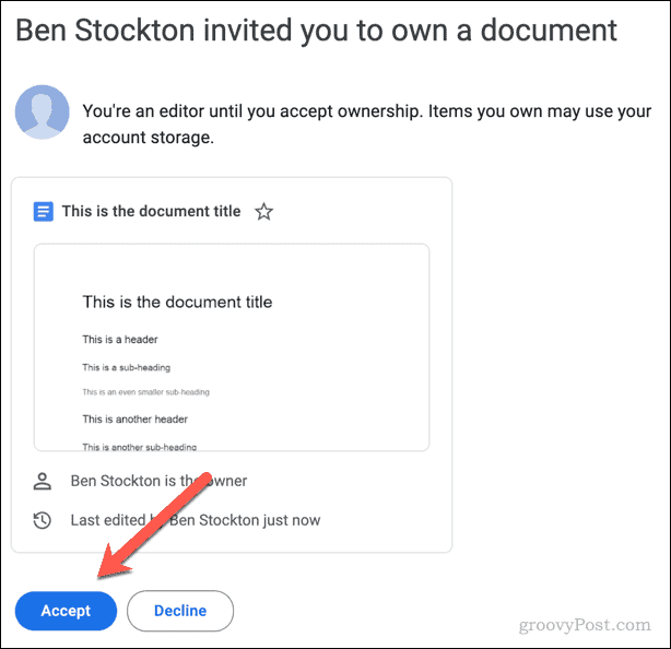 E-Mail-Einladung zum Akzeptieren oder Ablehnen des Eigentums an einer Google Docs-Datei