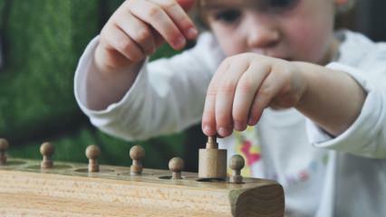 Was ist Montessori-Ausbildung? 29 Lehrmaterialien, die die Sinne von Kindern verbessern