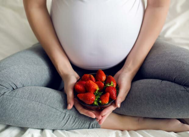 Wird Erdbeere während der Schwangerschaft gegessen?