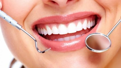 Verursacht Zahnfleischerkrankungen und Blutungen?