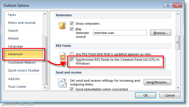 Scrollen Sie im Outlook 2010-Optionsfenster nach unten zu "Erweitert" und klicken Sie unter "RSS-Feeds" auf das Kontrollkästchen "RSS-Feeds synchronisieren"