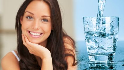 Wie man durch Trinkwasser Gewicht verliert? Wasserdiät, die 7 Kilo in einer Woche schwächt! Wenn Sie auf nüchternen Magen Wasser trinken ...