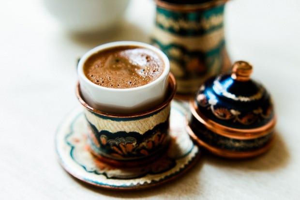 wie man türkischen Kaffee macht