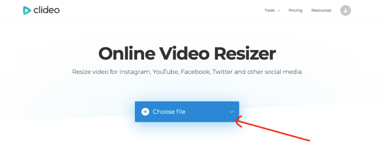 Laden Sie ein Video zu Clideo Online Video Resizer hoch