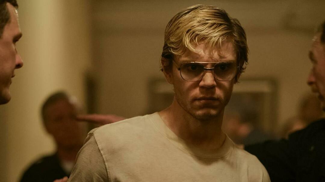 Monster: Evan Peters, Star von Jeffrey Dahmer