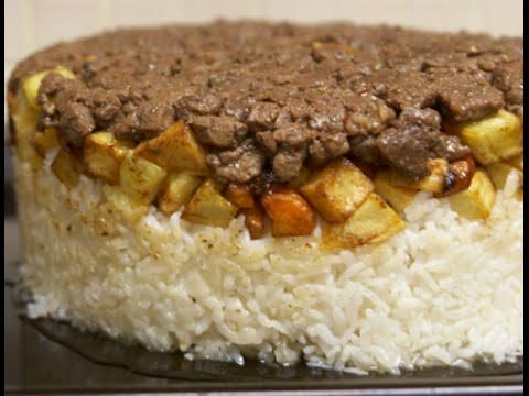Wie kocht man leckeren Pilaw? Gebratener Reis mit Gemüse Rezept