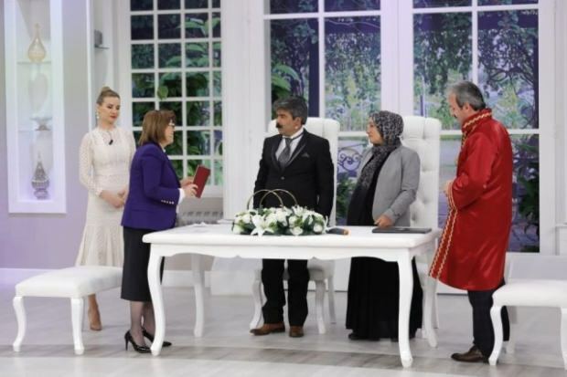 Fatma Şahin, Esra Erol und Emine Bülbül