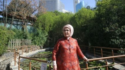First Lady Nezahat Gökyiğit im Botanischen Garten!