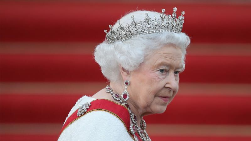 Königin Elizabeth verließ den Palast