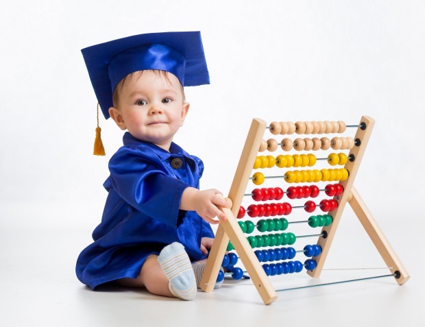 Wie kann man die Begabung bei Säuglingen und Kindern verstehen? Was sind die Symptome einer überlegenen Intelligenz?