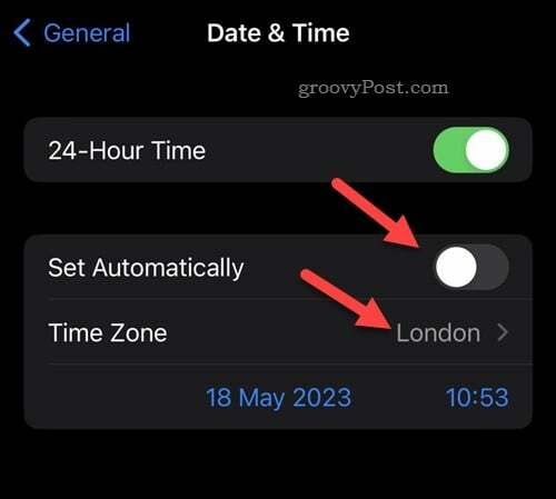 Automatische Zeitzone auf dem iPhone deaktivieren