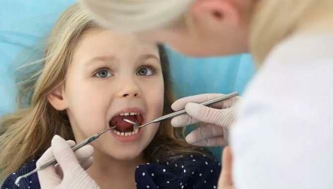 Wie man die Angst vor dem Zahnarzt bei Kindern überwindet