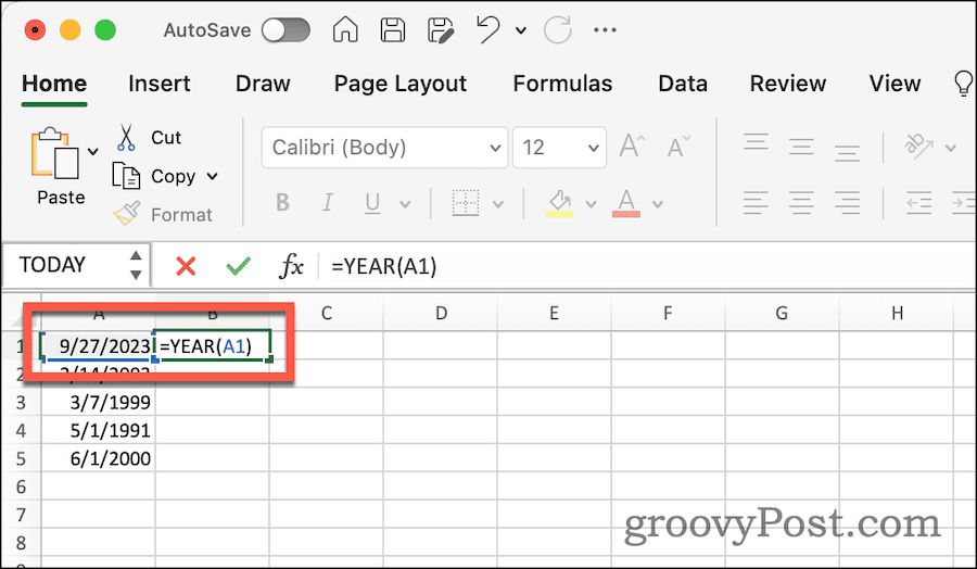 Verwenden der YEAR-Funktion zum Extrahieren des Jahres aus einem Datum in Excel