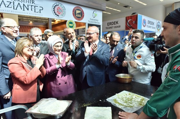 First Lady Erdoğan besuchte den Gaziantep-Stand