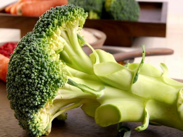 Was sind die Vorteile von Brokkoli? Wofür ist Brokkoli gut? Was macht Brokkolisaft?