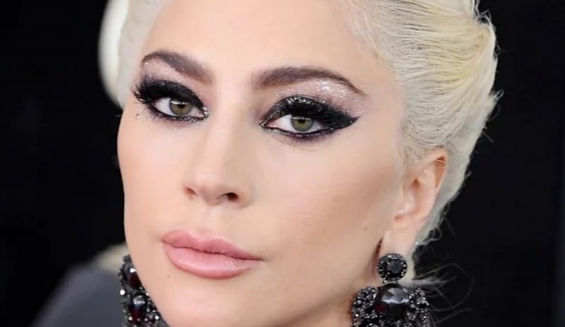 Lady Gaga reagierte auf diejenigen, die sagten "Wir sind auf demselben Schiff" für den Coronavirus-Prozess!