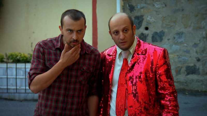 Schauspieler Asuman Dabak ist zurück in der TV-Serie Leyla und Mecnun! Das Thema der Leyla ile Mecnun-Reihe?