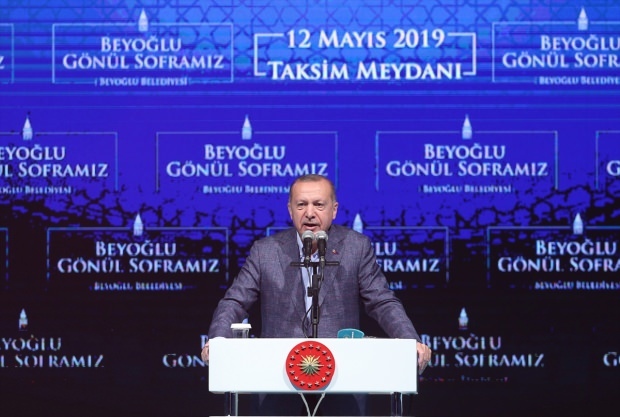 Präsident Erdoğan: Der Künstler macht nichts falsch