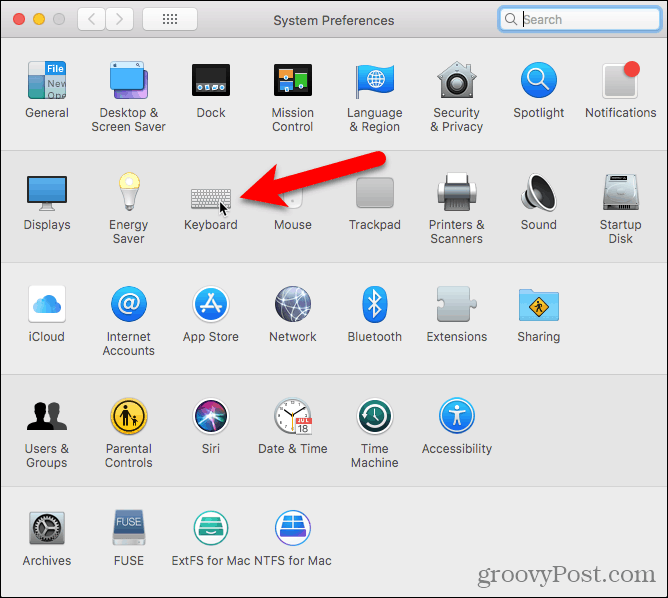Klicken Sie in den Systemeinstellungen eines Mac auf Tastatur