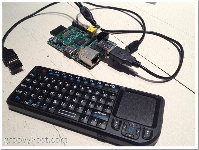 Favi Wireless-Tastatur auf dem Himbeer-Pi