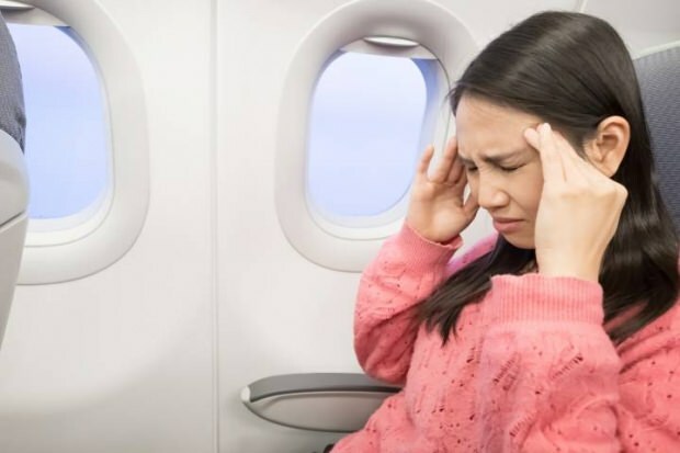 Was sind Flugzeugkrankheiten? Was ist zu tun, um im Flugzeug nicht krank zu werden?