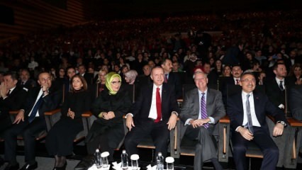 Präsident Erdoğan und First Lady Fazıl Say besuchten das Konzert