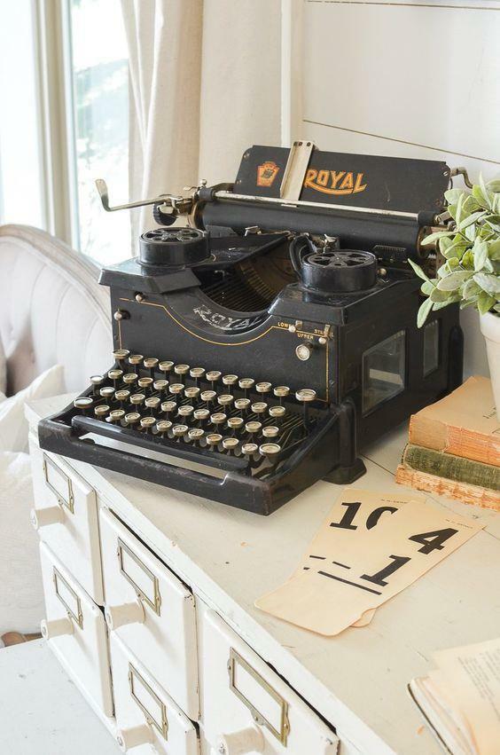 Verwendung der Schreibmaschine in der Heimdekoration 