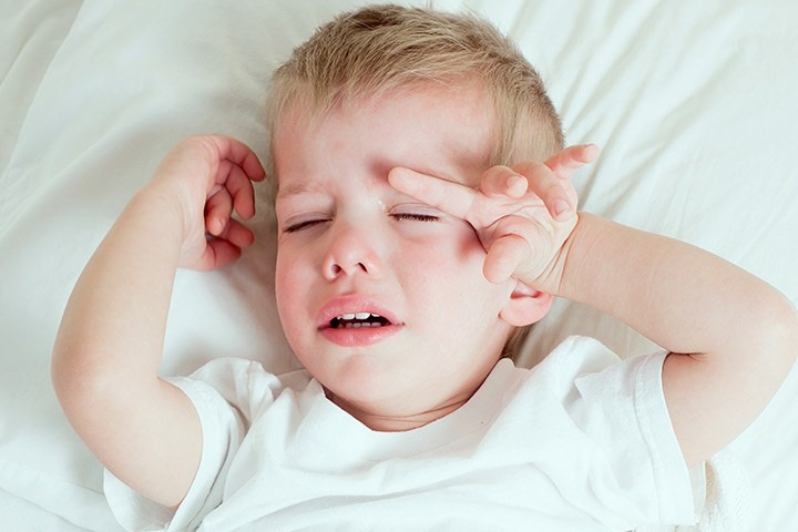 Wie verstehe ich Kopfschmerzen bei Säuglingen?