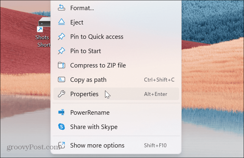So pinnen Sie Dateien, Ordner oder Laufwerke an die Windows 11-Taskleiste
