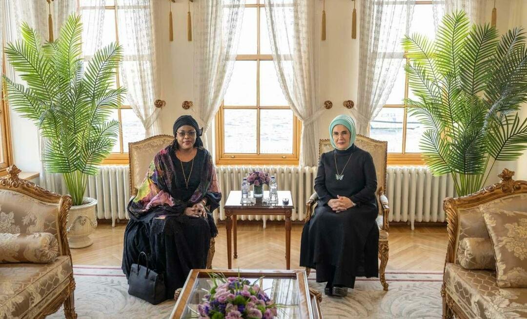 First Lady Erdoğan traf sich mit der Frau des senegalesischen Präsidenten!