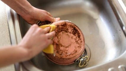 Wie reinige ich eine Keramikpfanne?