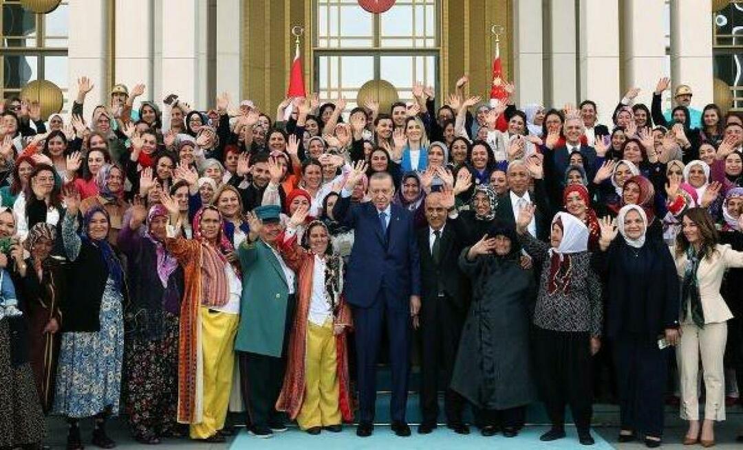 Emine Erdogan hat aus dem Programm „Frauen, die Spuren auf dem Boden hinterlassen“ geteilt!