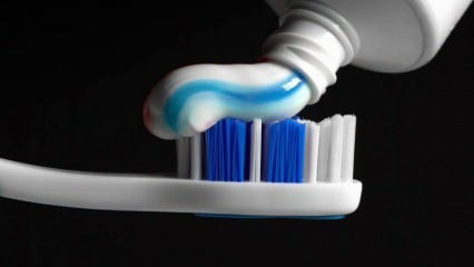 Wie macht man eine Zahnpasta? Natürliche Zahnpasta zu Hause machen