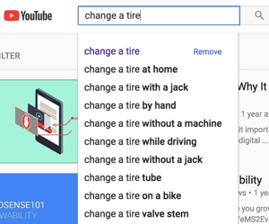 Beispiel für ein automatisches Ausfüllen von YouTube-Suchergebnissen.
