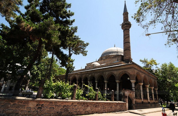 Kursunlu Moschee