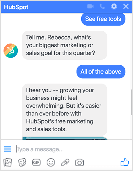 Molly Pitmann sagt, dass das Stellen von Fragen in einem Chatbog gut funktioniert. Der HubSpot-Chatbot stellt Fragen wie Was ist Ihr größtes Marketing- oder Verkaufsziel für dieses Quartal?