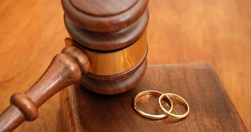 Scheidungsurteil vom Obersten Gericht
